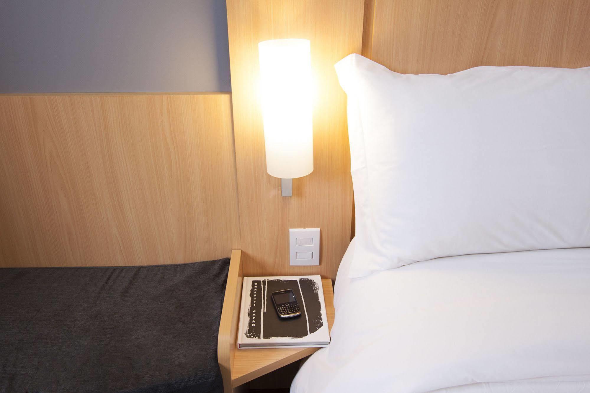 Ibis Cascavel Hotel Exterior photo